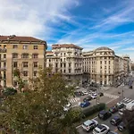 Hacca Collection - Luxury 3br Center