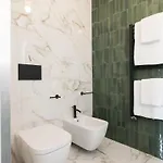 Hacca Collection - Luxury 3br Center