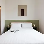 Hacca Collection - Luxury 3br Center Apartment