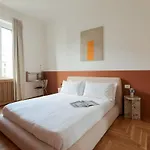 Hacca Collection - Luxury 3br Center Apartment Milan