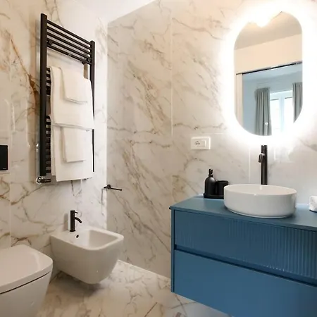 Apartment Hacca Collection - Luxury 3br Center Mailand