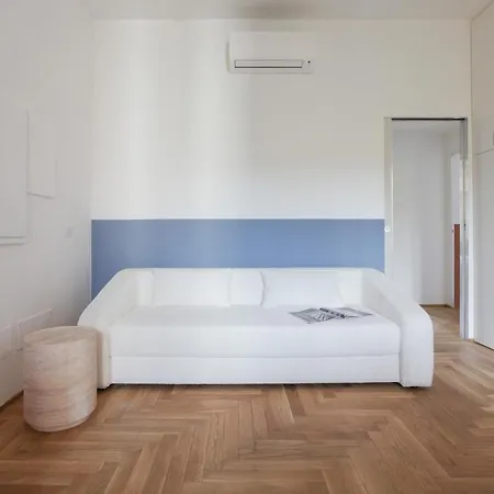 Apartment Hacca Collection - Luxury 3br Center Mailand