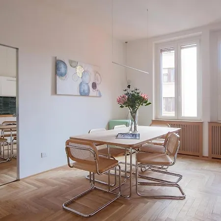 Apartment Hacca Collection - Luxury 3br Center